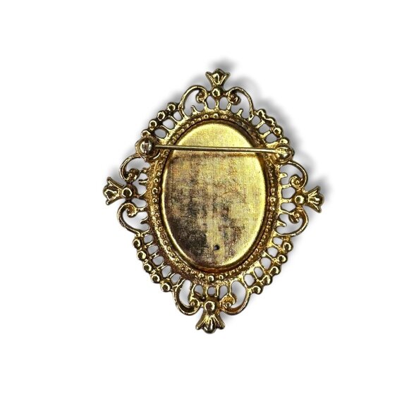 Vintage Avon Gold Tone Cameo Perfume Solid Locket Brooch - Picture 2 of 10